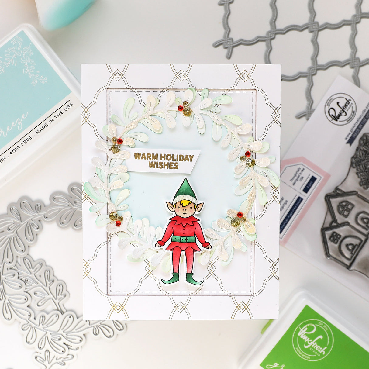 Pinkfresh Studio The Shelf Edit: Magic of the Season die
