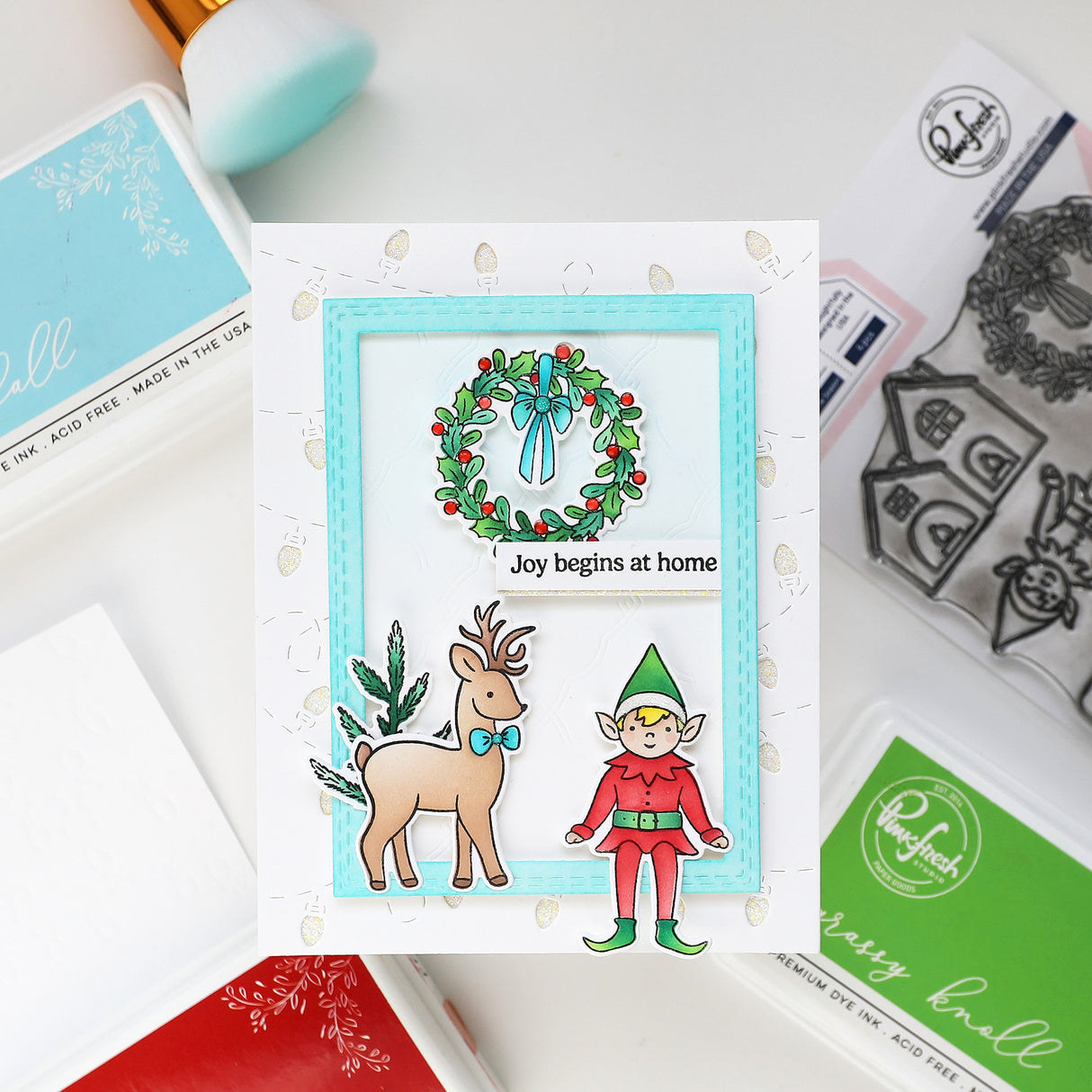 Pinkfresh Studio The Shelf Edit: Magic of the Season stamp