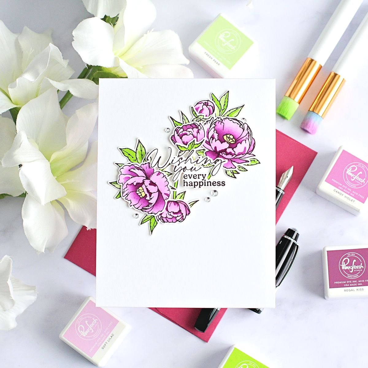Pinkfresh Studio Blushing Blooms stencil
