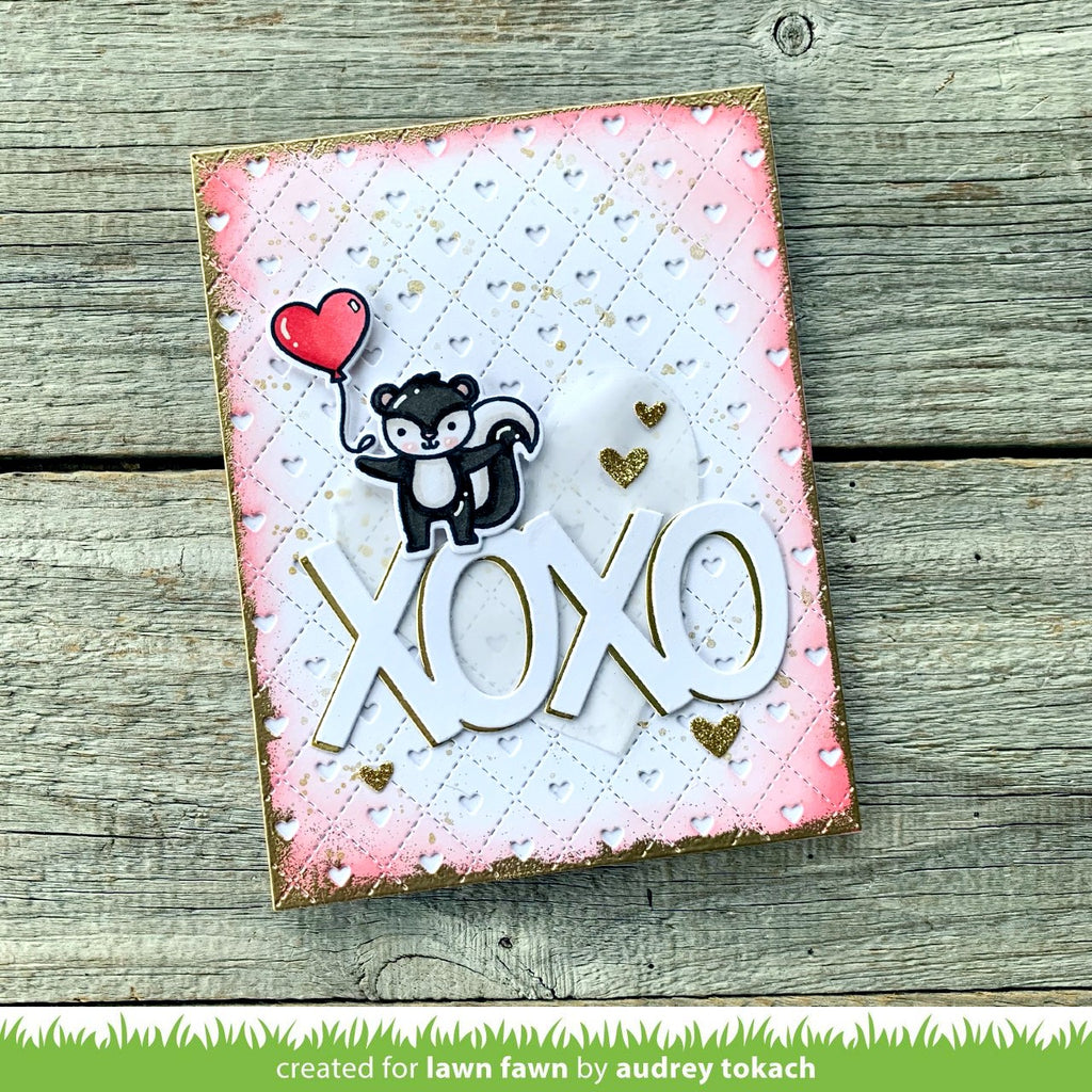 Lawn Fawn Quilted Heart Backdrop: Portrait Die