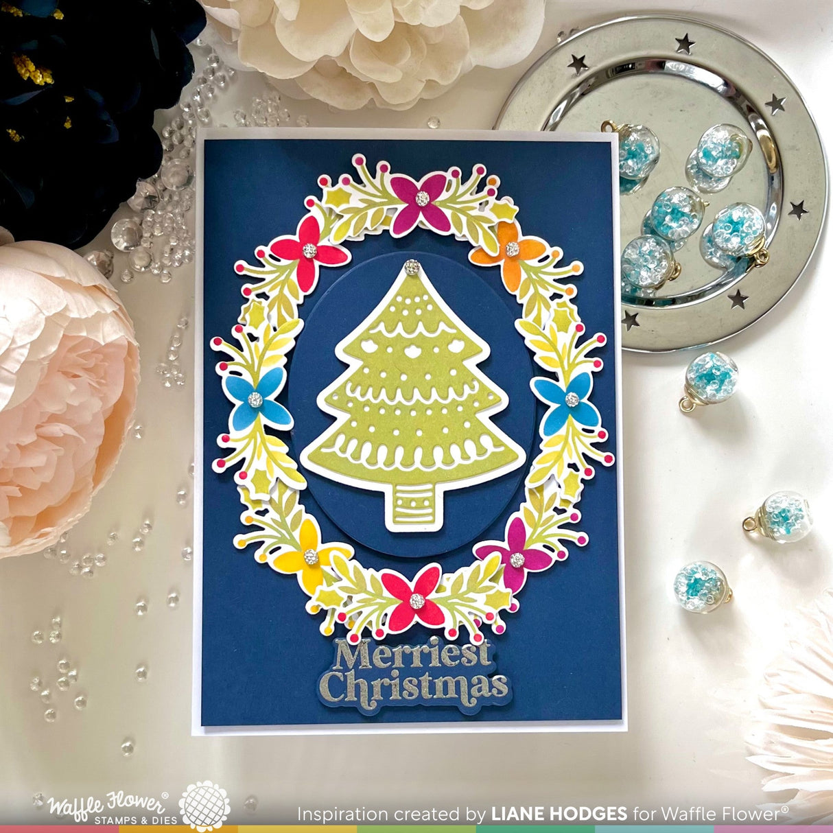 Waffle Flower Folk Art Frame Matching Die